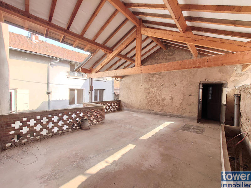 Maison - 350 m² - 10 pièces