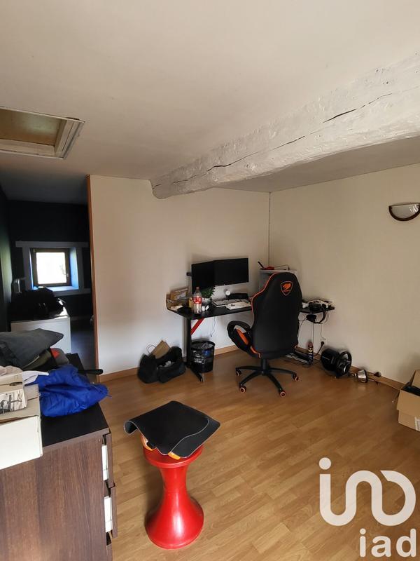 Maison - 186 m² - 7 pièces