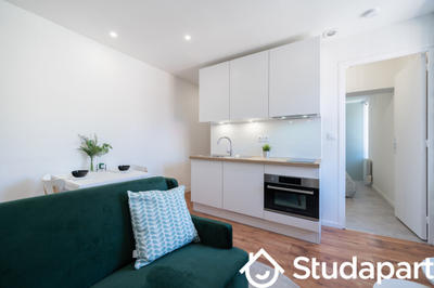 Chambre - 28 m² - 1 pièce