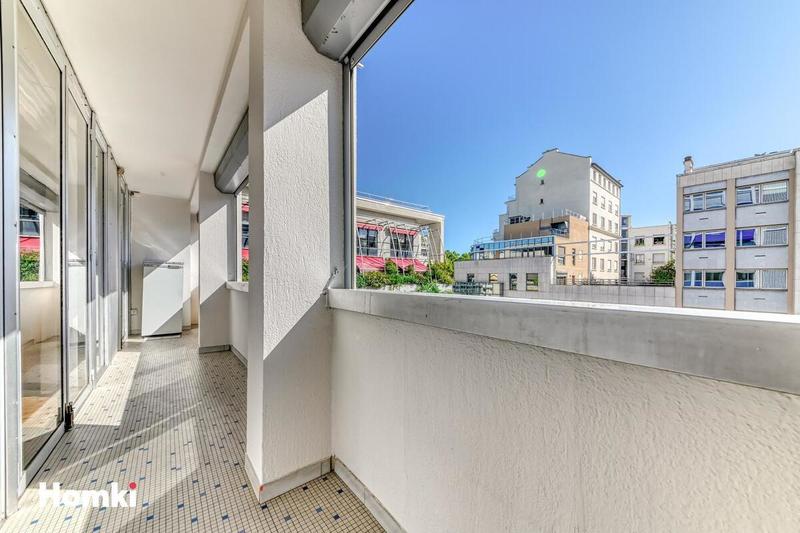 Appartement - 121 m² - 5 pièces