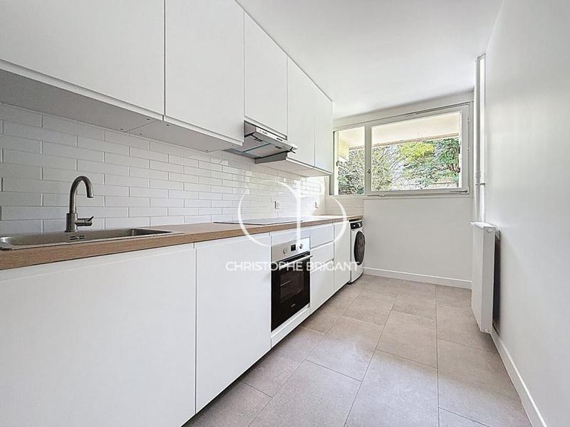 Appartement - 96 m² - 5 pièces