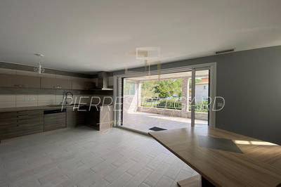 Maison contemporaine - 166 m² - 7 pièces