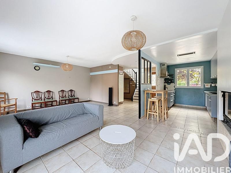 Maison - 182 m² - 8 pièces