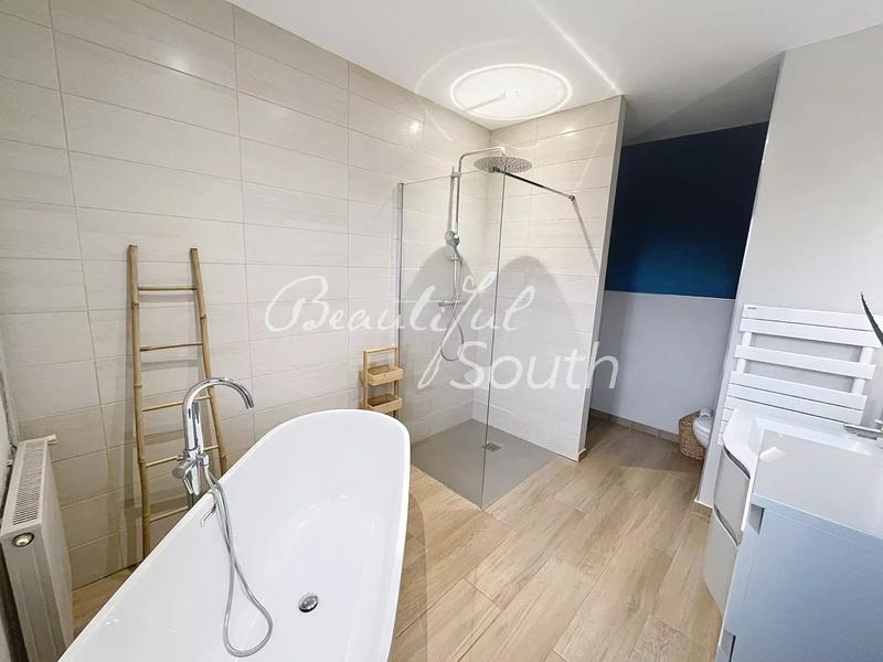 Villa - 165 m² - 5 pièces