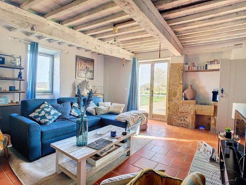 Maison en pierre - 112 m² - 4 pièces