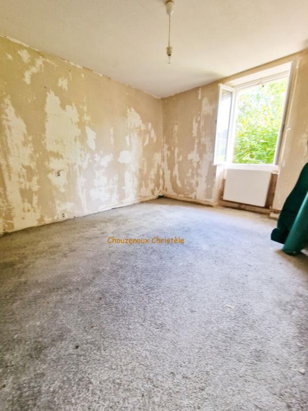 Maison - 180 m² - 7 pièces