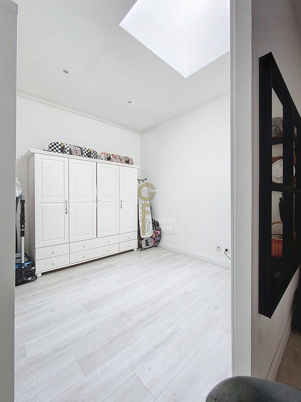 Loft - 82 m² - 3 pièces