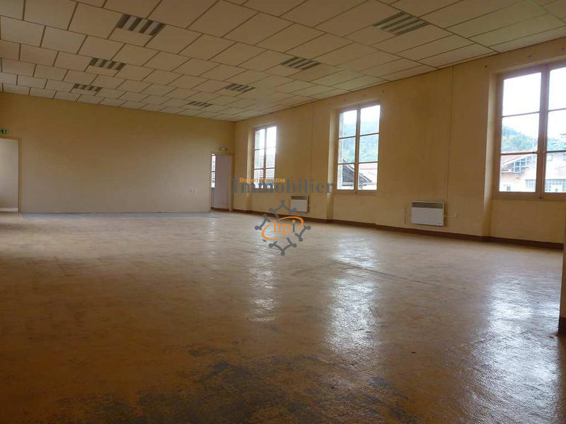 Local commercial - 3 pièces