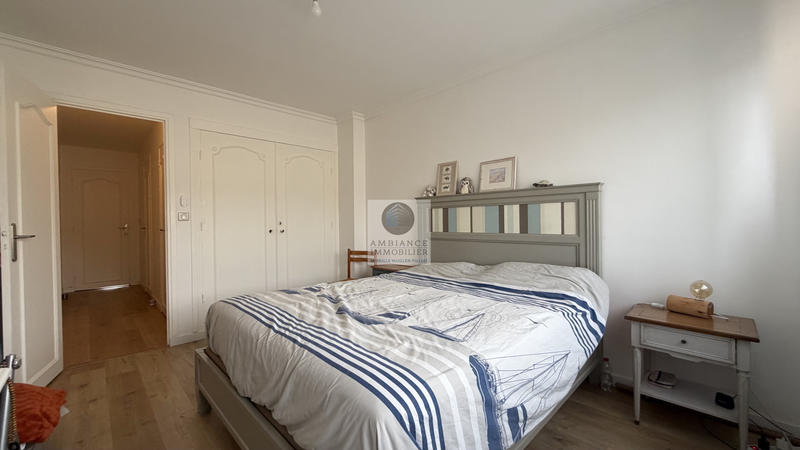 Appartement - 98 m² - 4 pièces