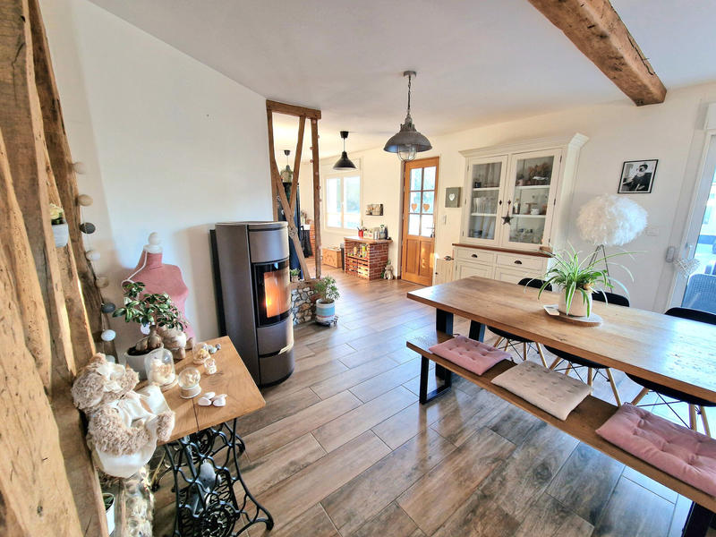 Maison - 106 m² - 4 pièces