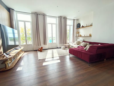 Appartement - 135 m² - 5 pièces