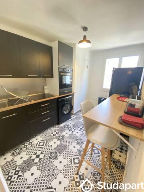 Chambre - 10 m² - 1 pièce