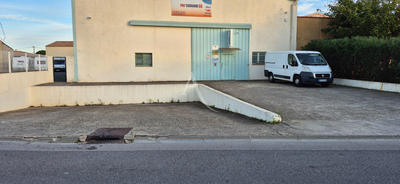 Local d'activité / Entrepôt - 550 m²