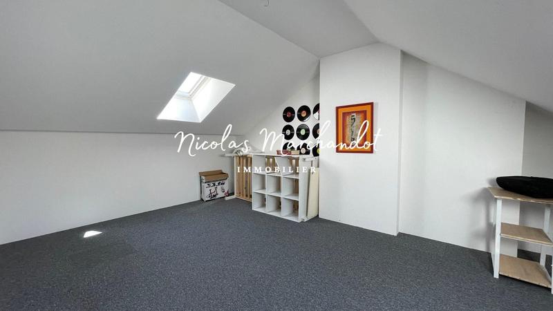 Maison - 193 m² - 8 pièces