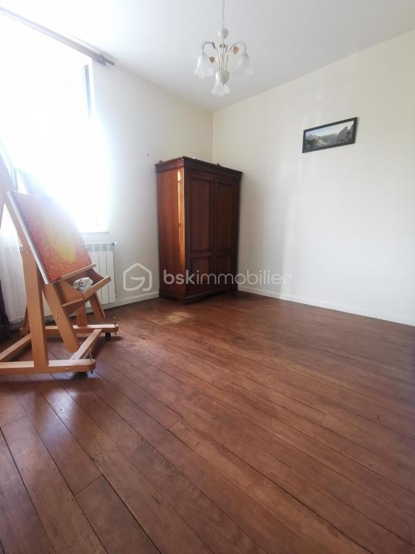 Longère - 193 m² - 5 pièces