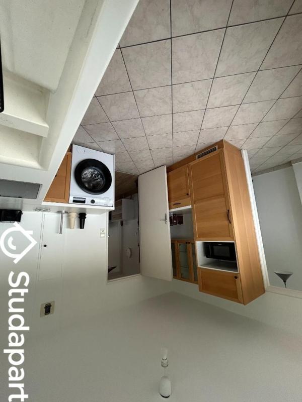 Chambre - 9 m² - 1 pièce