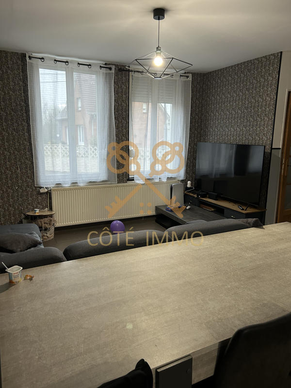 Maison - 101 m² - 5 pièces