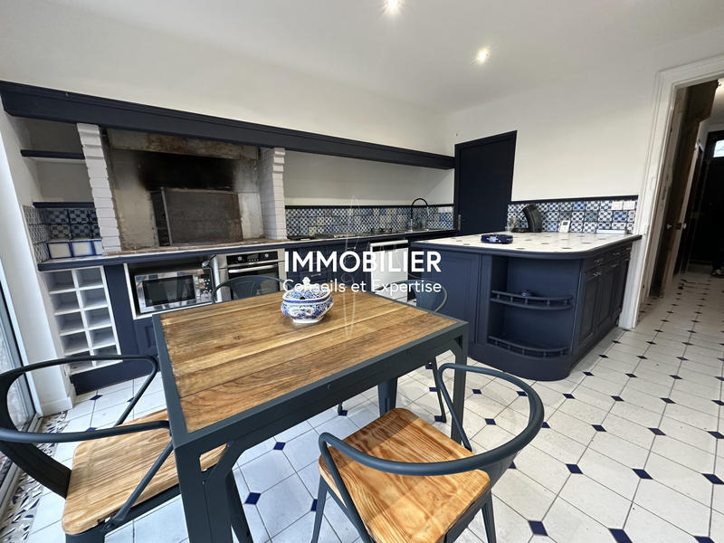 Maison - 152 m² - 6 pièces