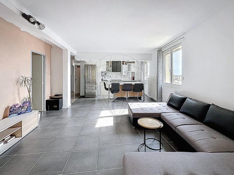 Appartement - 114 m² - 5 pièces