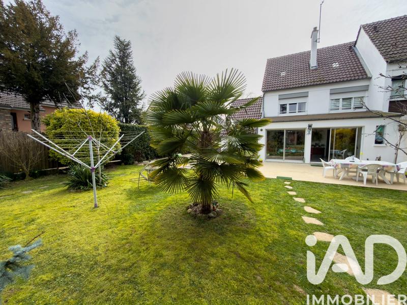 Maison - 115 m² - 4 pièces