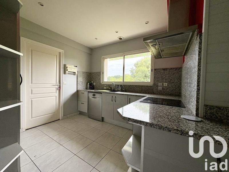 Maison - 161 m² - 7 pièces