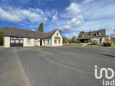 Maison - 250 m² - 4 pièces