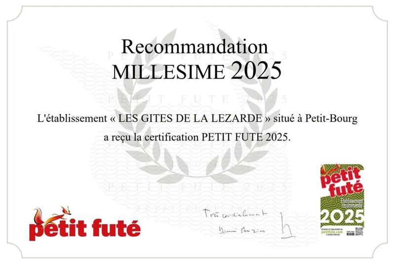 Local commercial - 700 m² - 19 pièces