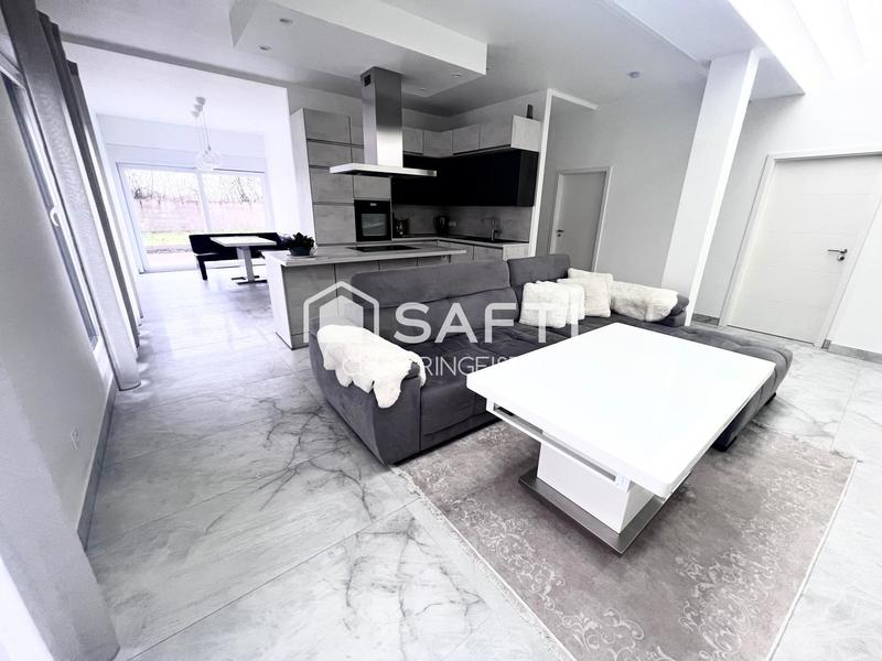 Maison - 112 m² - 4 pièces