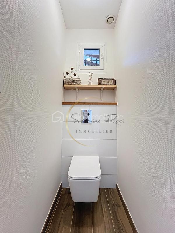 Villa - 170 m² - 6 pièces