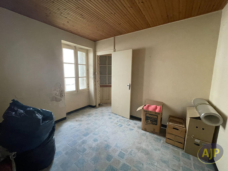 Maison - 85 m² - 5 pièces
