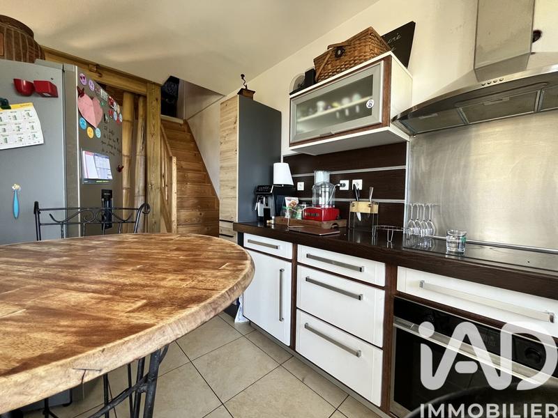 Maison - 104 m² - 3 pièces