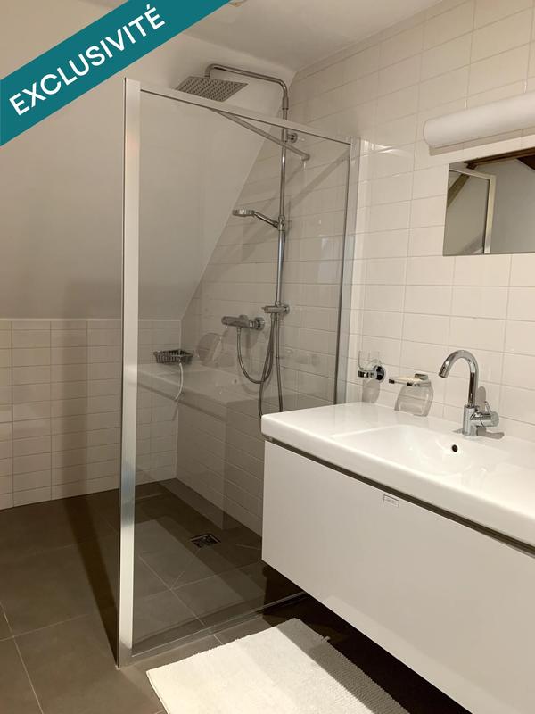 Maison - 289 m² - 9 pièces