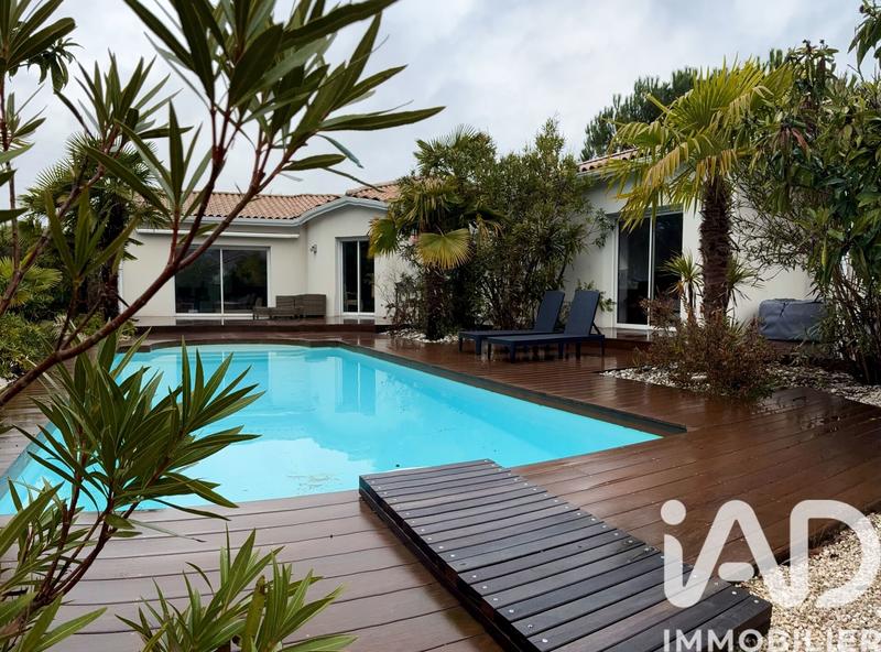 Maison - 170 m² - 6 pièces