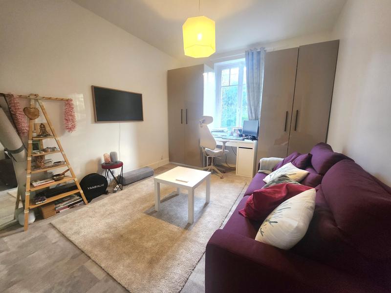 Maison - 212 m² - 10 pièces