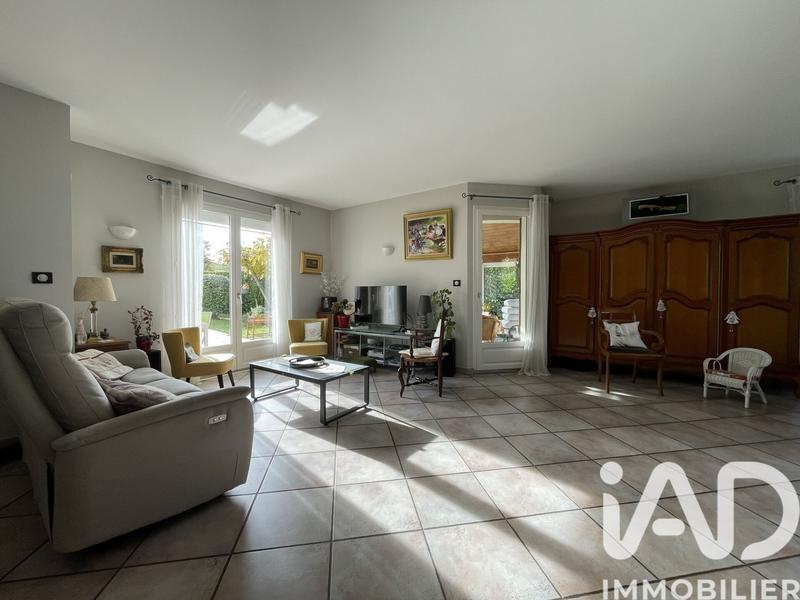 Maison - 141 m² - 7 pièces