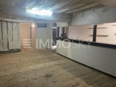 Divers - 45 m² - 1 pièce