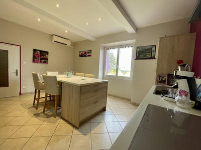 Maison - 190 m² - 5 pièces