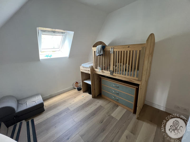 Maison - 134 m² - 10 pièces