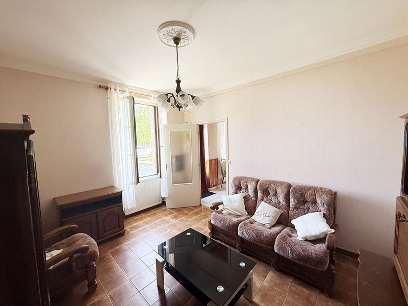 Maison - 85 m² - 4 pièces