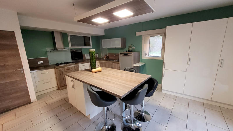 Maison - 190 m² - 7 pièces