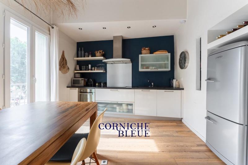 Appartement - 75 m² - 3 pièces