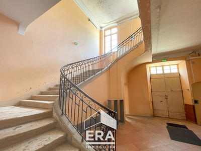 Immeuble - 600 m² - 26 pièces