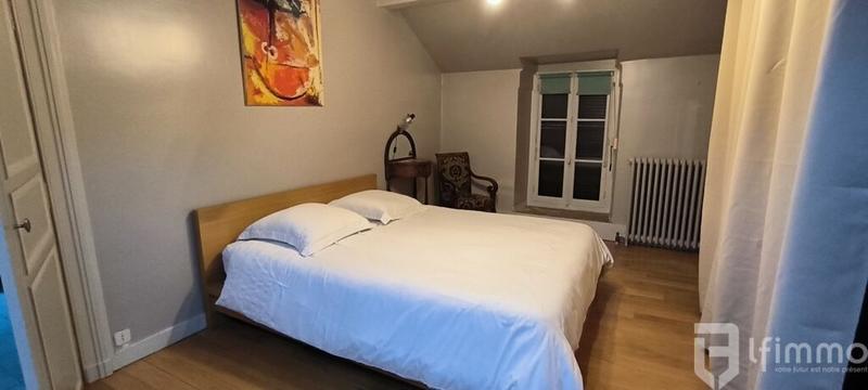 Maison de campagne - 400 m² - 10 pièces