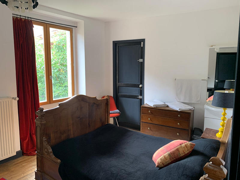 Maison - 201 m² - 8 pièces