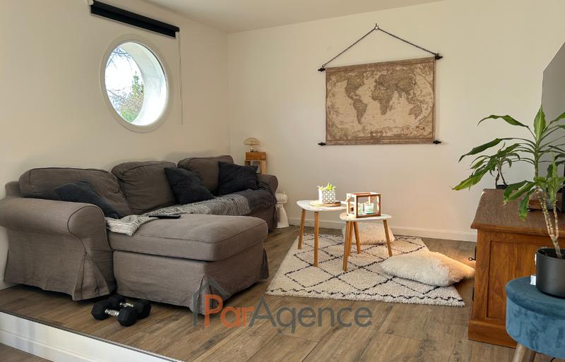 Maison - 104 m² - 4 pièces