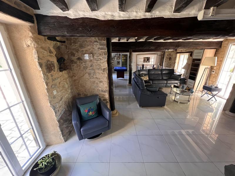 Maison en pierre - 204 m² - 5 pièces