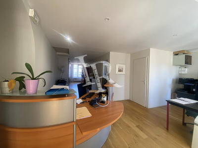 Bureau - 85 m² - 3 pièces