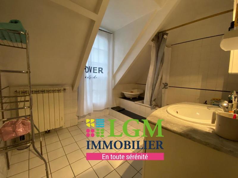 Maison - 210 m² - 5 pièces