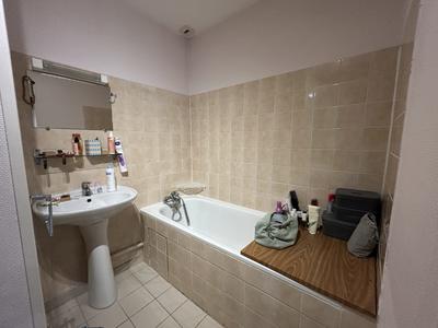 Appartement - 79 m² - 4 pièces