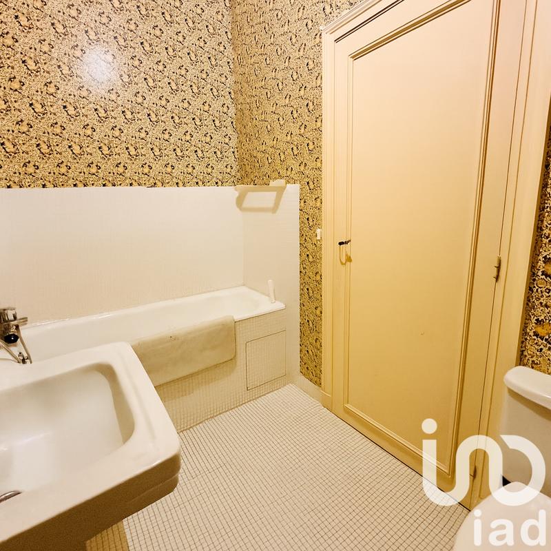 Maison - 548 m² - 19 pièces